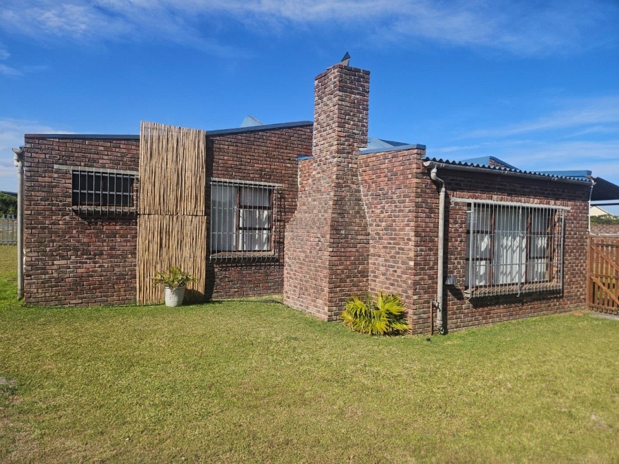 3 Bedroom Property for Sale in Pearly Beach Western Cape